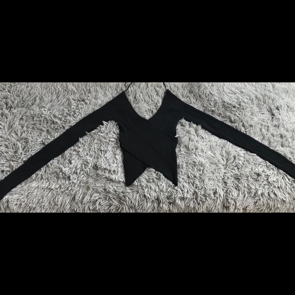 Long Sleeve Black Top!